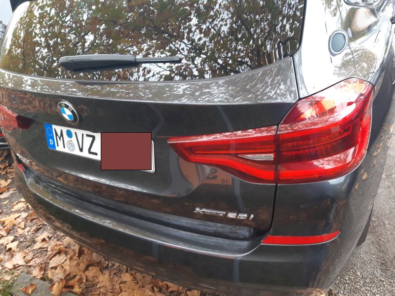 Sixt BMW X3 20i.jpg